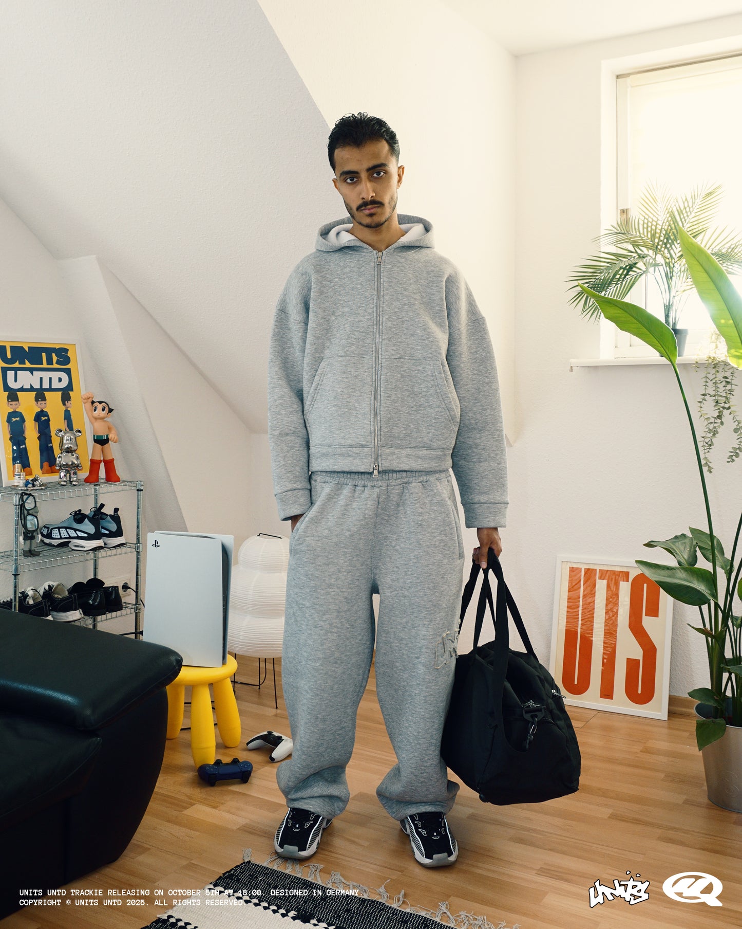 UNITS ZIP HOODIE GREY