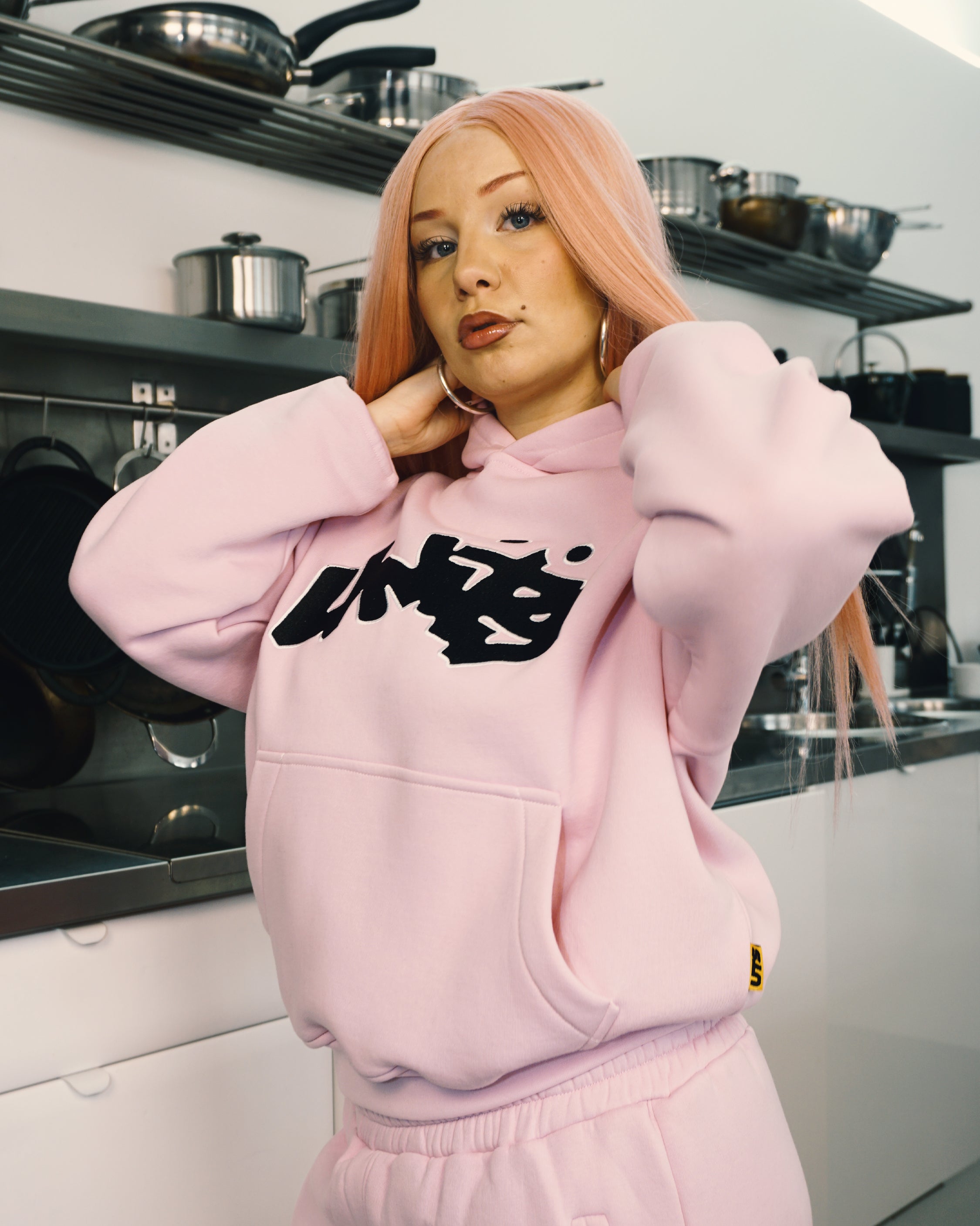 UNITS HOODIE BABY PINK