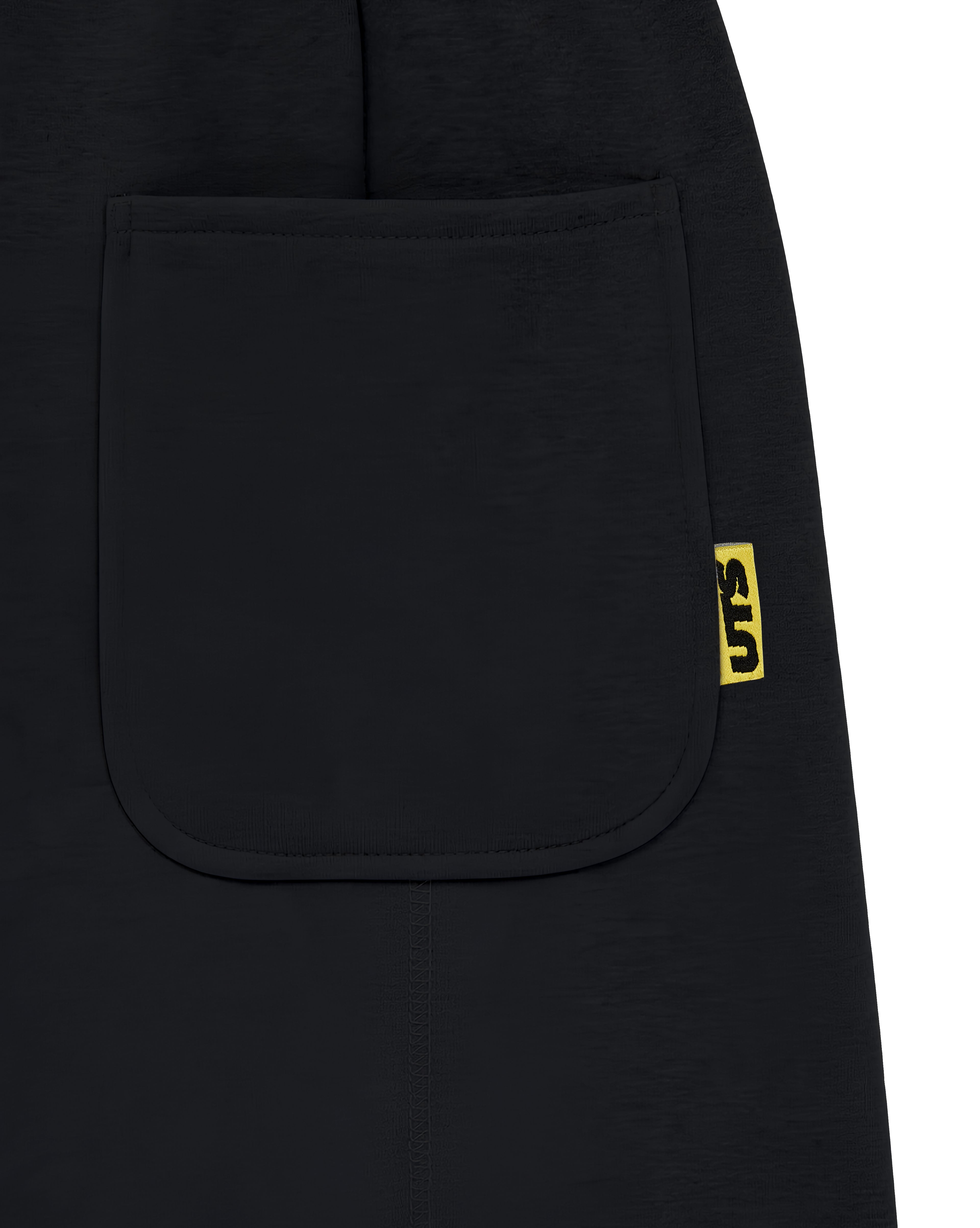 UNITS SWEATS BLACK